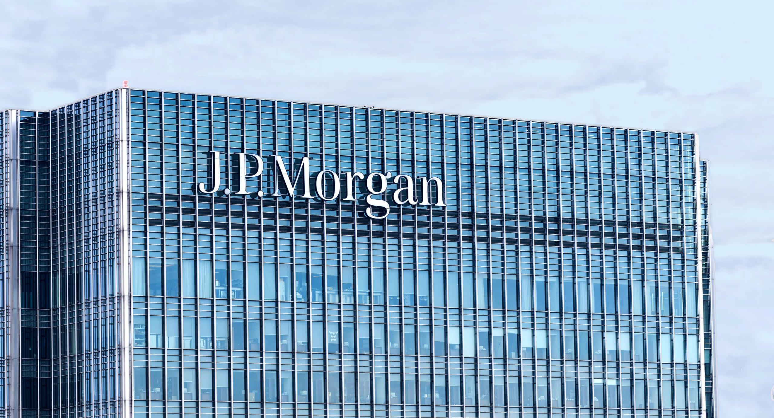 Judge Orders JPMorgan To Produce Dimon Documents In Epstein Case ...