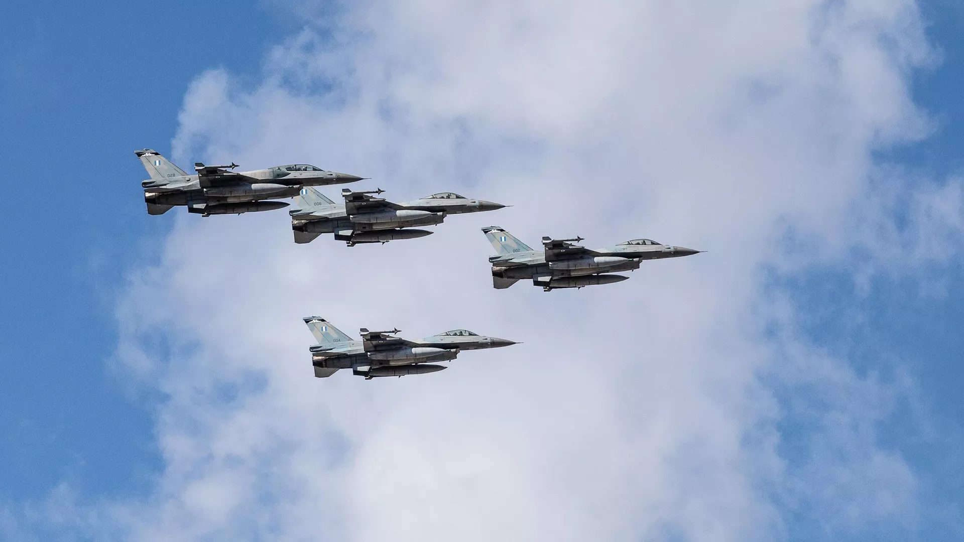 Lockheed Martin Train Lockheed Martin Says Ready To Train Ukrainians To Pilot F-16s Once NATO ...