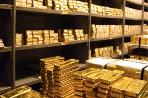 Why Nations Are Stockpiling Gold And Abandoning The Dollar In Record Numbers 1