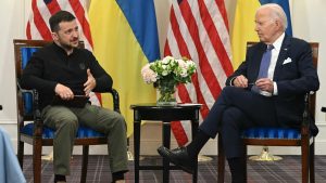 Biden's $375M Ukraine Aid: Is The US Just Offloading Expiring Weapons? 1